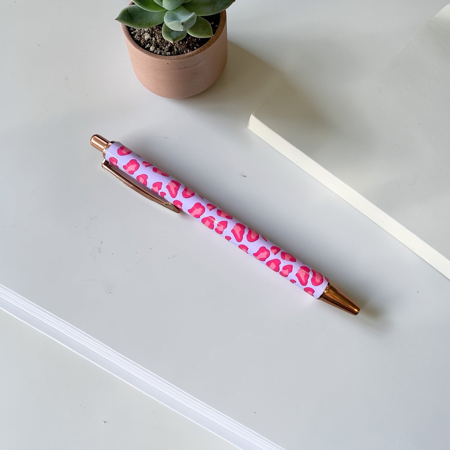Leo Love Kugelschreiber flieder/pink