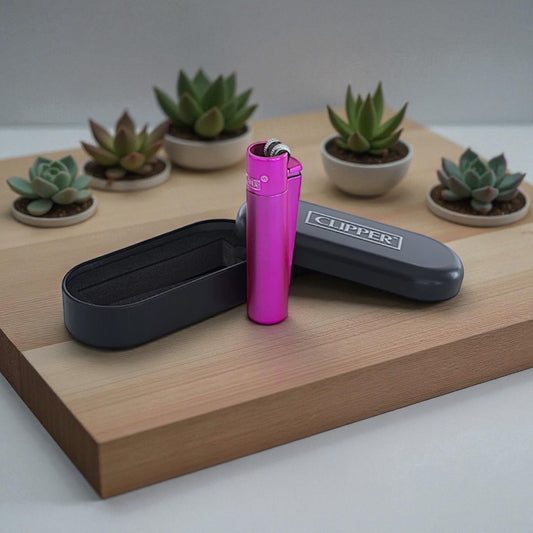 Clipper Metall Feuerzeug: Fuchsia Matt