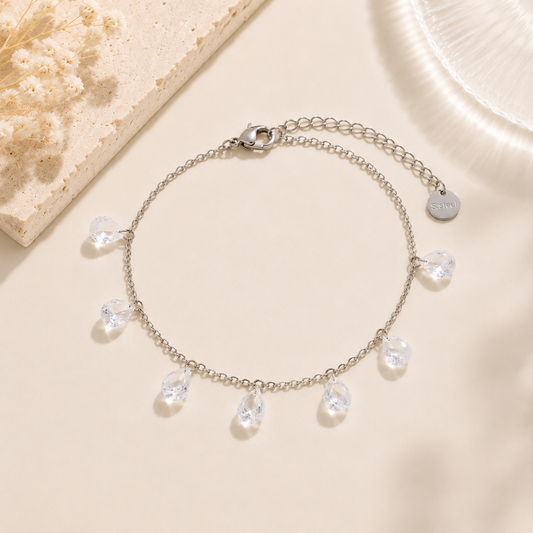 Silver Drops Armband – Edelstahl mit funkelnden Kristallanhängern